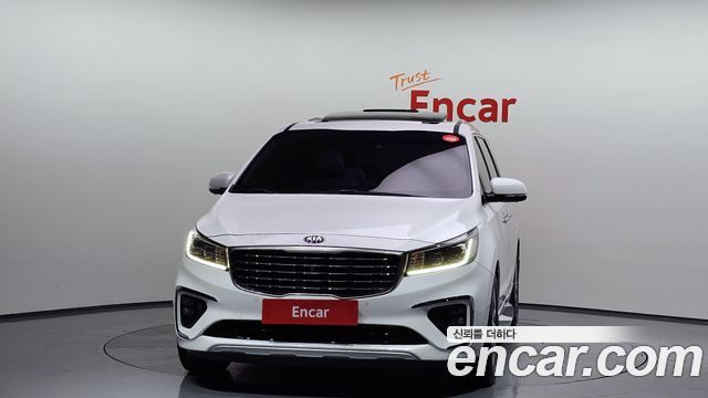 Kia Carnival из Кореи Encar