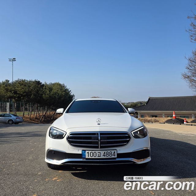 Mercedes-Benz E-Class из Кореи Encar