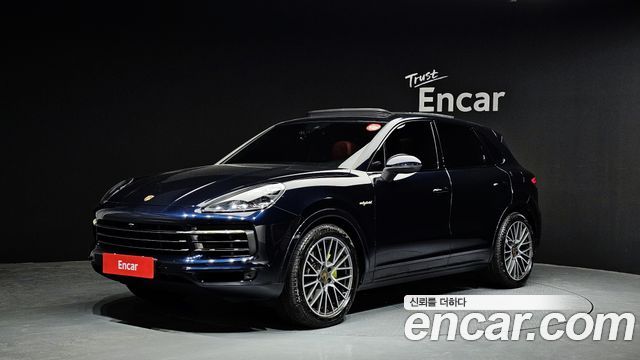 Porsche Cayenne 3.0 E-Hybrid — пробег 42 984 км — фото 1 из 5