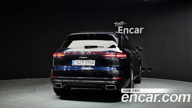 Porsche Cayenne 3.0 E-Hybrid — пробег 42 984 км — фото 4 из 5