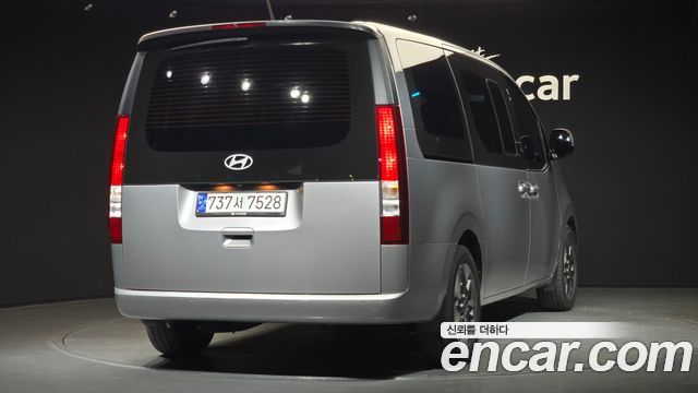 Hyundai Staria из Кореи Encar