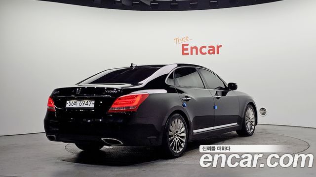 Hyundai Equus из Кореи Encar