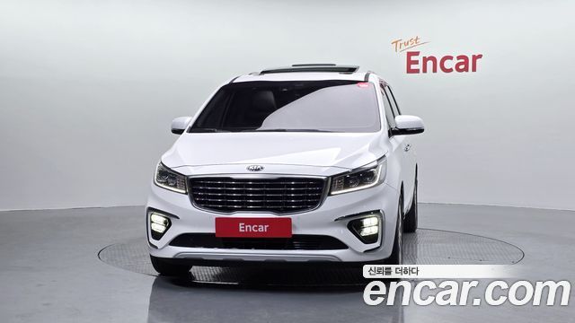 Kia Carnival из Кореи Encar