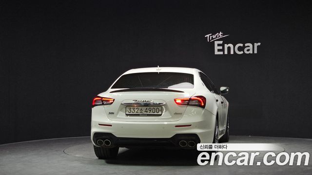 Maserati Ghibli из Кореи Encar