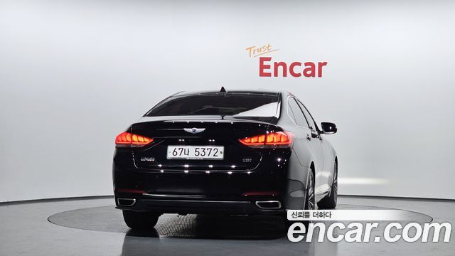 Hyundai Genesis из Кореи Encar