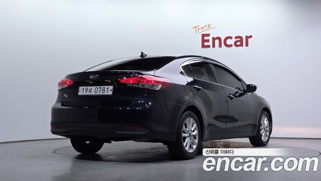 Kia K3 из Кореи Encar