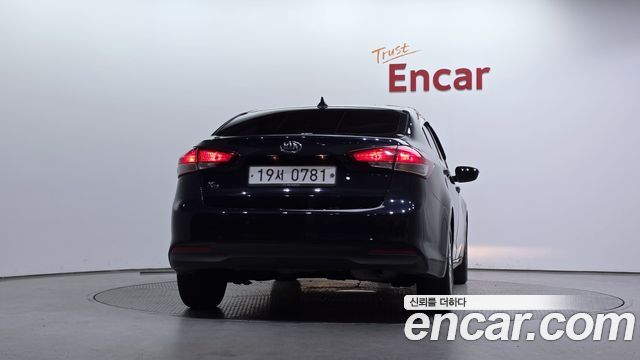 Kia K3 из Кореи Encar