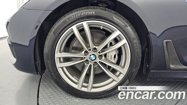 BMW 7-Series из Кореи Encar