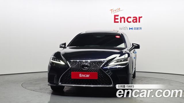 Lexus LS из Кореи Encar