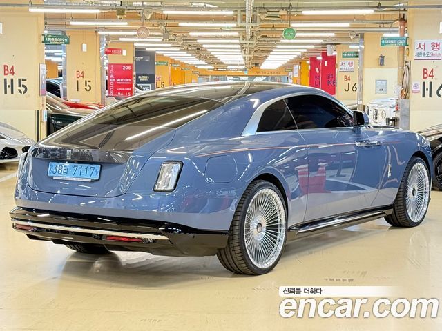 Rolls-Royce Spectre из Кореи Encar