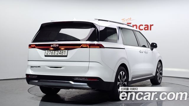 Kia Carnival из Кореи Encar