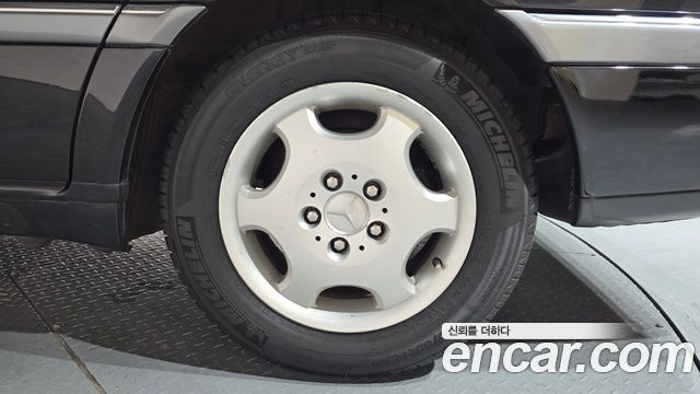 Mercedes-Benz C-Class из Кореи Encar