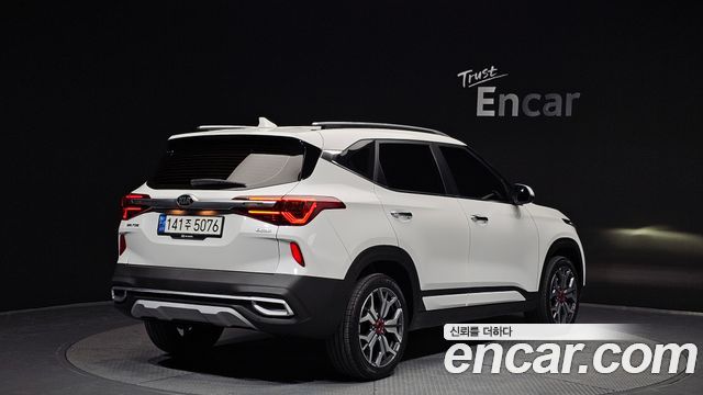 Kia Seltos из Кореи Encar
