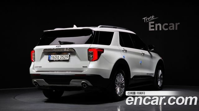 Ford Explorer 3.3 Hybrid — пробег 54 168 км — фото 2 из 5