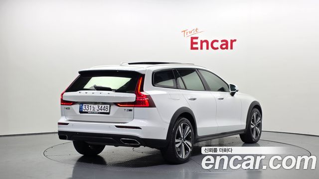 Volvo V60 из Кореи Encar