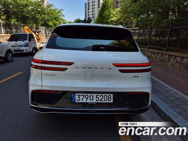 Genesis GV70 2.5T Gasoline AWD — пробег 6 300 км — фото 4 из 5