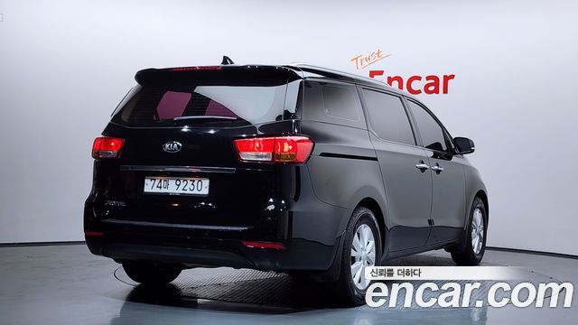 Kia Carnival из Кореи Encar
