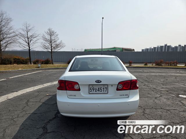 Kia LOTZE из Кореи Encar