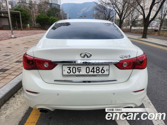 Infiniti Q50 из Кореи Encar