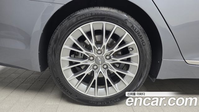 Hyundai Genesis из Кореи Encar