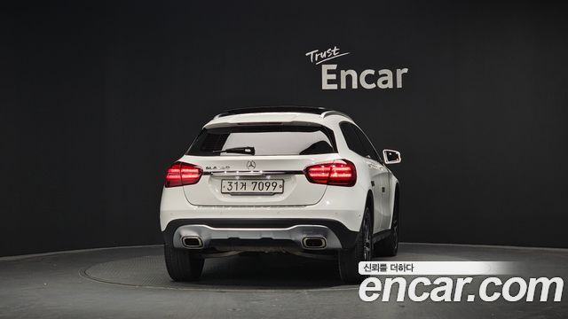 Mercedes-Benz GLA-Class из Кореи Encar