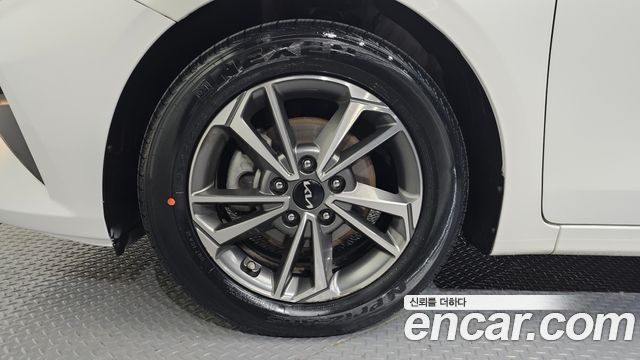 Kia K3 из Кореи Encar