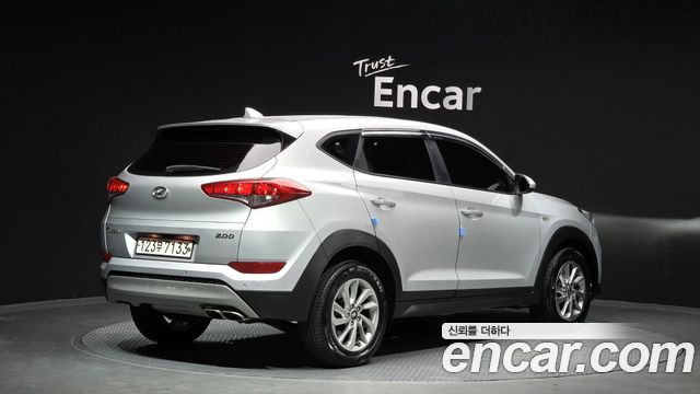 Hyundai Tucson Diesel 2.0 2WD Style — пробег 89 300 км — фото 2 из 5