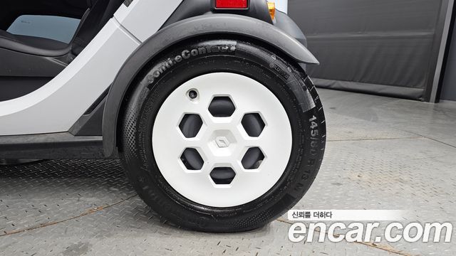 Renault (Samsung) Twizy из Кореи Encar