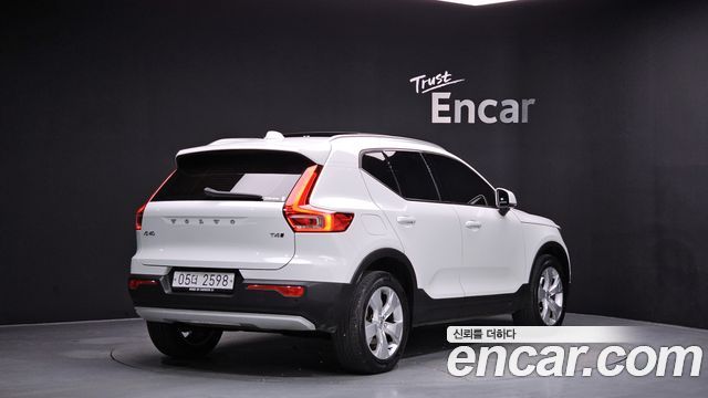 Volvo XC40 из Кореи Encar