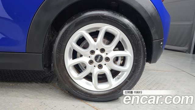 Mini Cooper из Кореи Encar