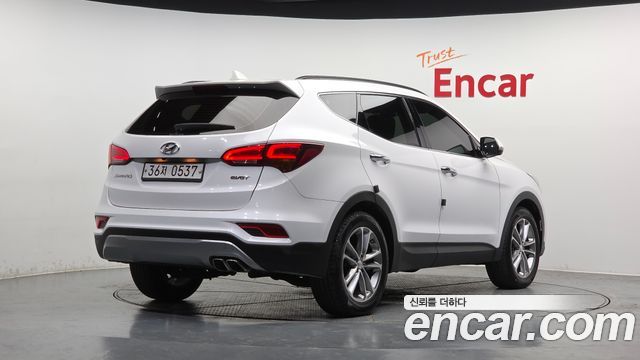 Hyundai Santafe из Кореи Encar