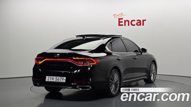 Hyundai Grandeur из Кореи Encar