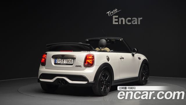Mini Cooper Convertible из Кореи Encar