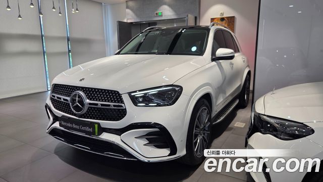 Mercedes-Benz GLE-Class GLE450 4MATIC — пробег 15 400 км — фото 2 из 5