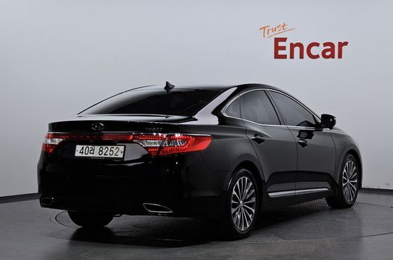 Hyundai Grandeur HG300 Exclusive — пробег 125 851 км — фото 2 из 5