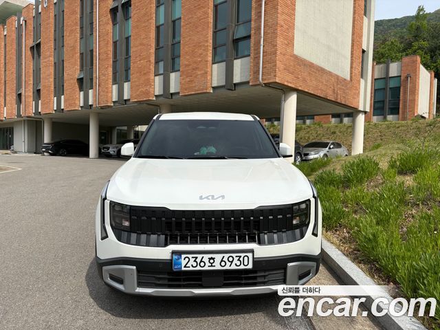 Kia Seltos HEV 1.6 2WD Trendy — пробег 250 км — фото 1 из 5