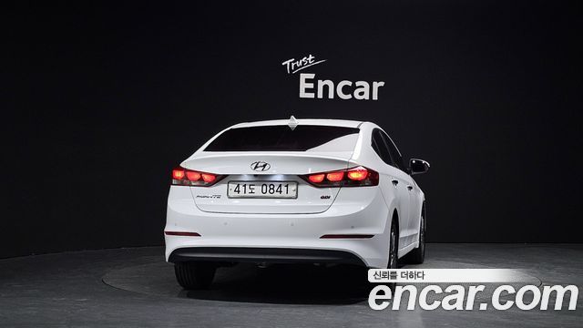 Hyundai AVANTE из Кореи Encar