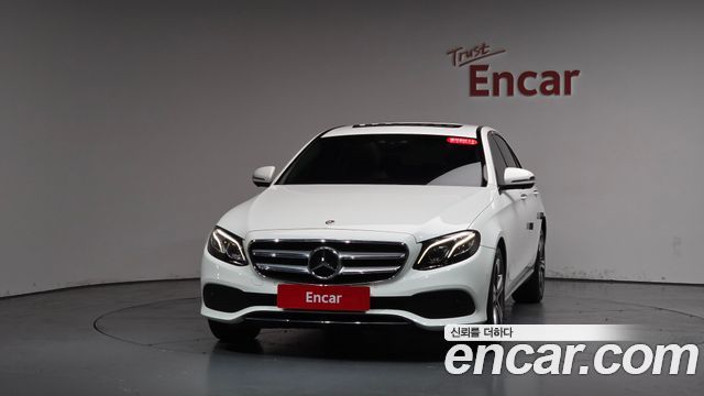 Mercedes-Benz E-Class E300 4MATIC AV Intelligent Drive — пробег 63 947 км — фото 3 из 5