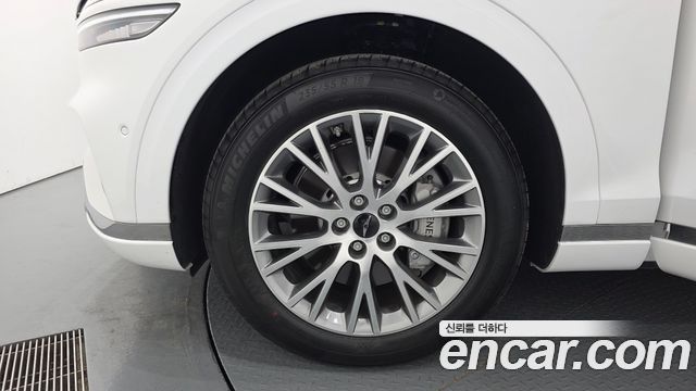 Genesis GV70 из Кореи Encar