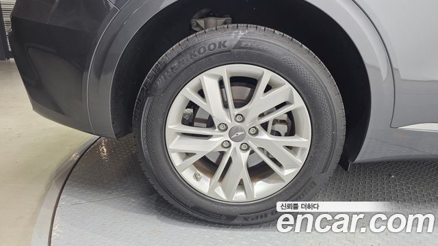 Genesis GV70 из Кореи Encar