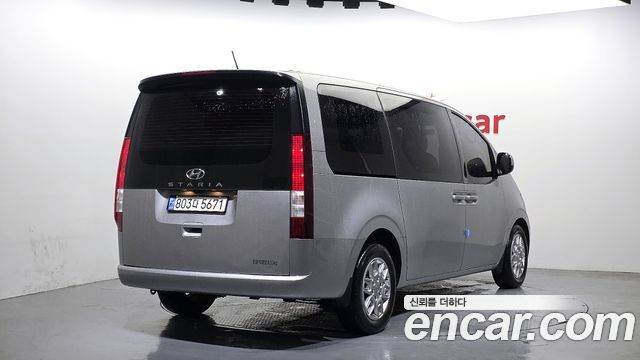 Hyundai Staria из Кореи Encar