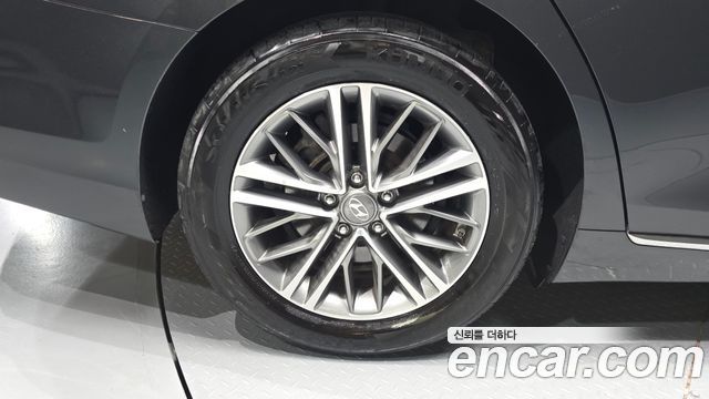 Hyundai Grandeur из Кореи Encar