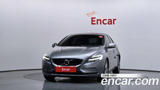 Volvo V40 из Кореи Encar
