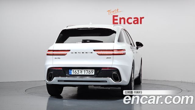Genesis GV70 из Кореи Encar