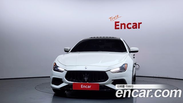 Maserati Ghibli из Кореи Encar