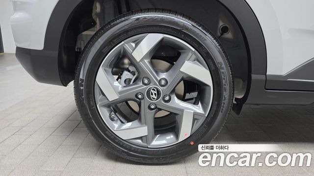 Hyundai Venue из Кореи Encar