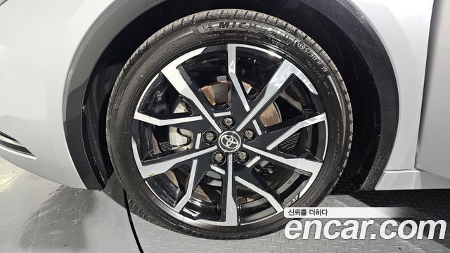 Toyota Prius из Кореи Encar