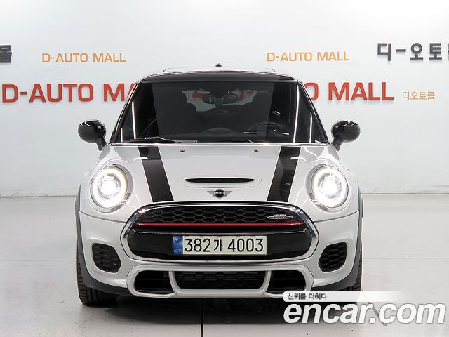 Mini Cooper JCW 3rd Generation — пробег 35 746 км — фото 1 из 5