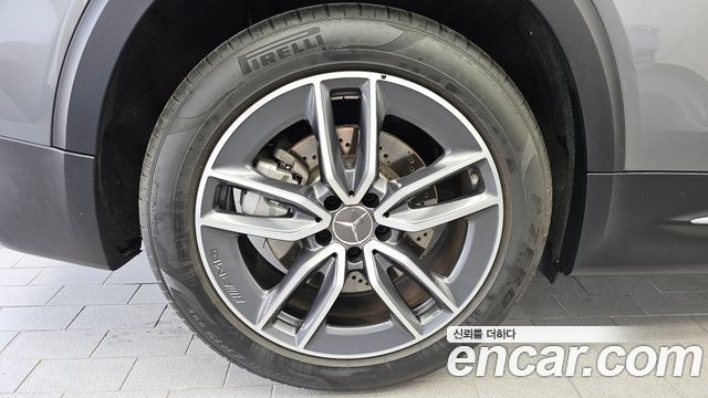 Mercedes-Benz GLB-Class из Кореи Encar
