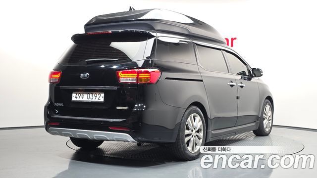 Kia Carnival 7-seater Hi-limousine President — пробег 150 054 км — фото 2 из 5